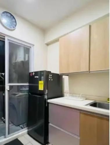5-mins Sm Aura Cozy 2br Free Parking *