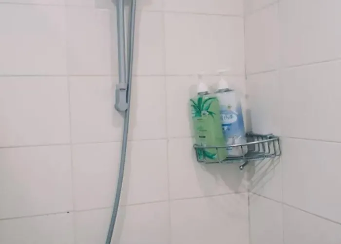 5-mins Sm Aura Cozy 2br Free Parking * Manila