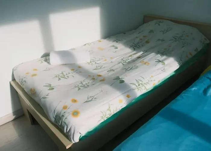 5-mins Sm Aura Cozy 2br Free Parking * Manila